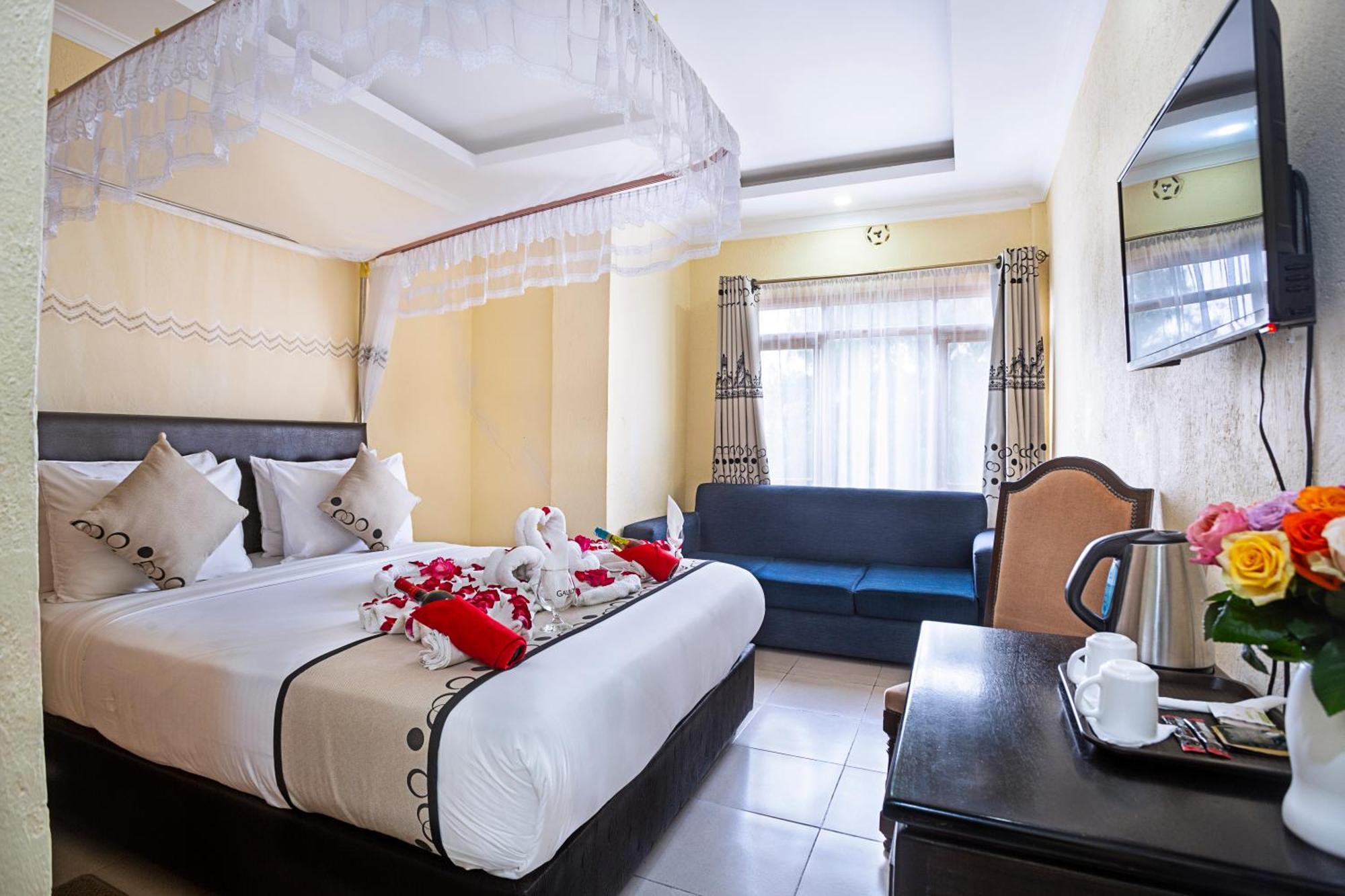 Chambai Hotel ナイバシャ エクステリア 写真